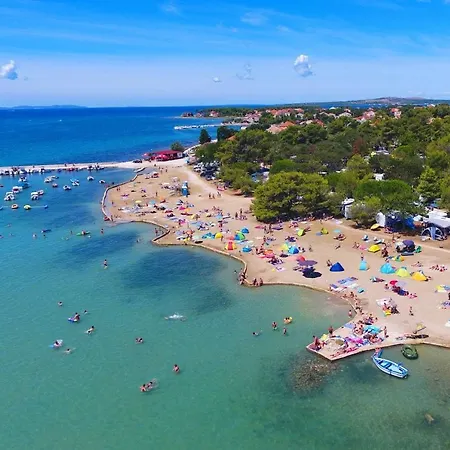 Mobile Majda Camping *